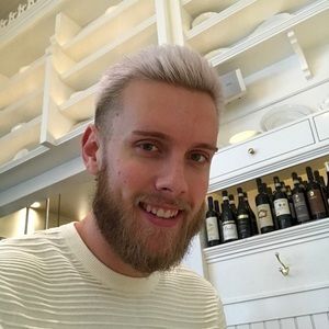 Meet your Posher, Keegan